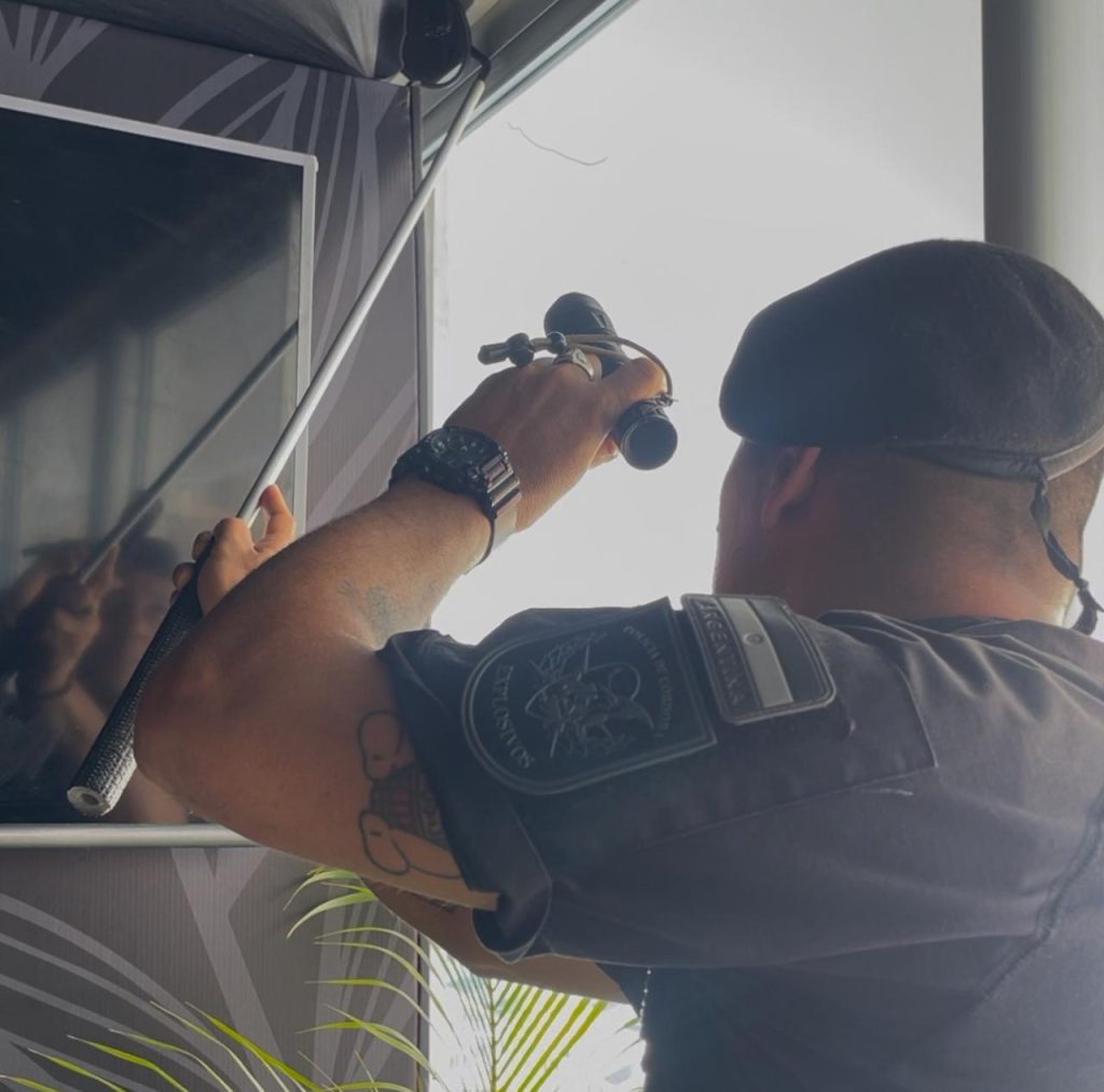 Festival de Parintins 2025: PMAM realiza varreduras antibombas com equipamentos de ponta para prevenir ameaças no Bumbódromo 4 PMAM VARREDURA DO MARTE NO BUMBODROMO FOTO ARIZANE GOMES PMAM 2