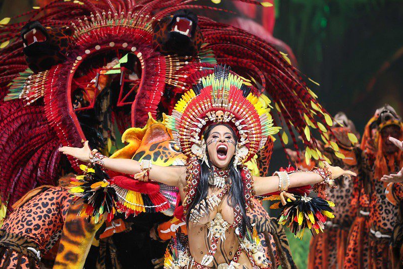 Festival Parintins 2025: Boi Garantido abre a primeira noite resgatando as raízes culturais da Amazônia no Bumbódromo 6 SECOM FESTIVAL DE PARINTINS 2025 GARANTIDO5 FOTO MAURO NETO