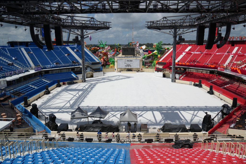 Governador Wilson Lima assina contrato para elaboração do projeto de modernização do Bumbódromo de Parintins 7 SECOM FESTIVAL DE PARINTINS 2025 NOVO BUMBODROMO