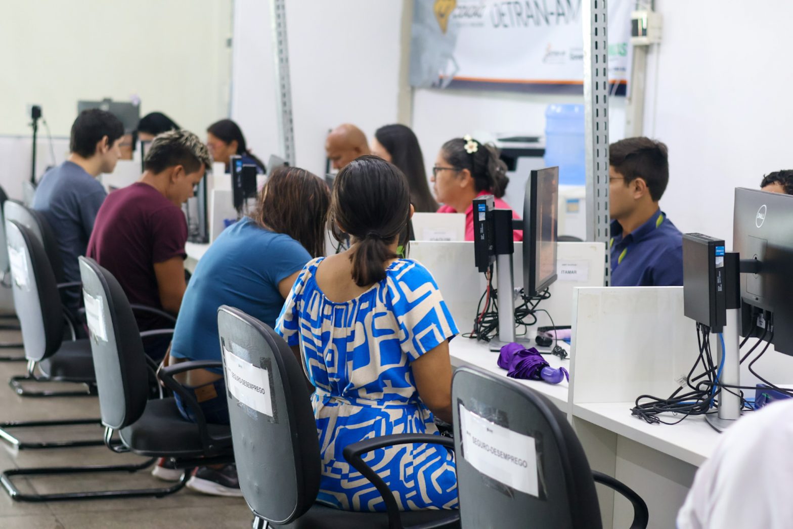 Sine Amazonas divulga 259 vagas de emprego para esta quarta-feira ...