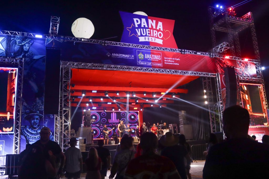 Festival de Parintins 2025: Panavueiro Fest reúne grande público na primeira noite com transmissão e atrações musicais 3 f12b532e 6c27 4917 b0c2 7c3e7264e5cd