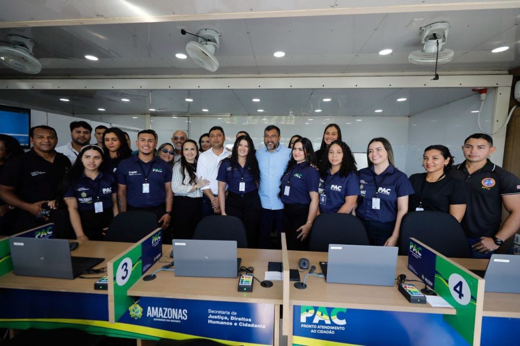 Governador Wilson Lima inaugura PAC em Lábrea e reforça oferta de serviços de cidadania no interior do Amazonas 4 Governador Wilson Lima inaugura PAC em Lábrea e reforça oferta de serviços de cidadania no interior do Amazonas
