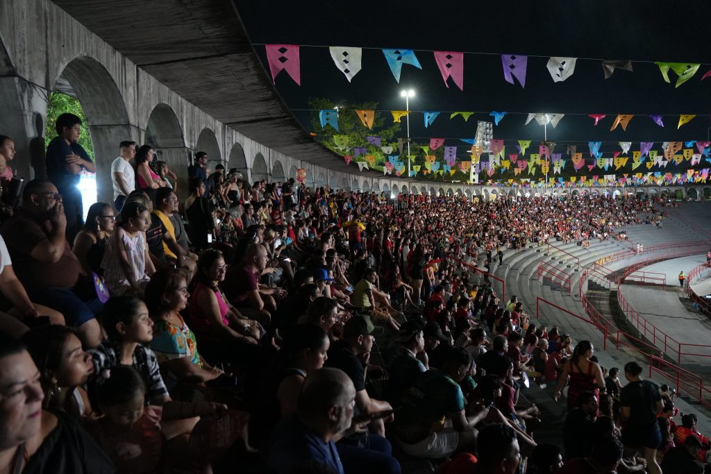 Com emoção e casa cheia, 67º Festival Folclórico do Amazonas dá início à programação da Categoria Ouro 8 Com emoção e casa cheia, 67º Festival Folclórico do Amazonas dá início à programação da Categoria Ouro