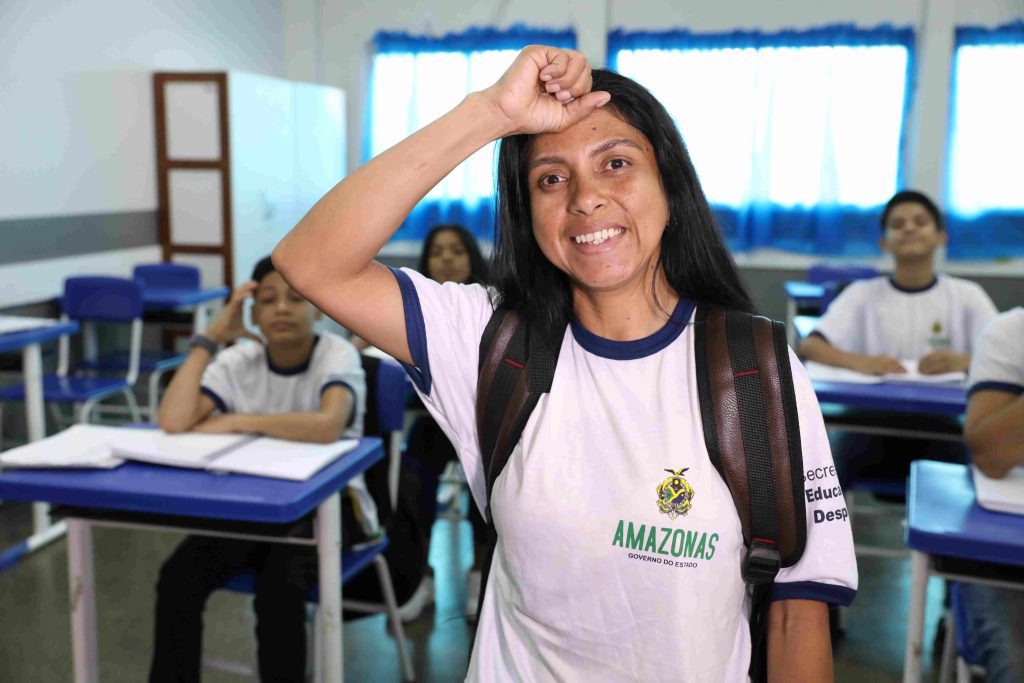 Secretaria de Educação abre inscrições para curso de Libras na EE Mayara Redman 4 Secretaria de Educação abre inscrições para curso de Libras na EE Mayara Redman