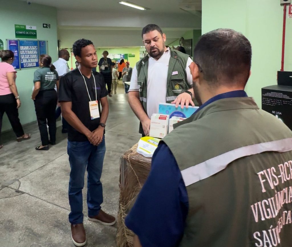FVS-RCP reforça compromisso da vigilância em saúde para população LGBTQIA+ na 4ª Conferência Estadual 5 FVS-RCP reforça compromisso da vigilância em saúde para população LGBTQIA+ na 4ª Conferência Estadual