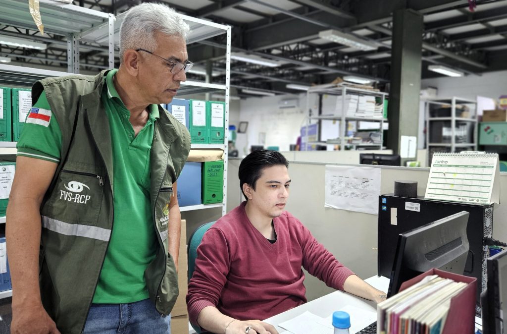 Da sala de aula para a prática: FVS-RCP investe na formação de profissionais críticos e engajados com a Saúde Pública 4 Da sala de aula para a prática: FVS-RCP investe na formação de profissionais críticos e engajados com a Saúde Pública
