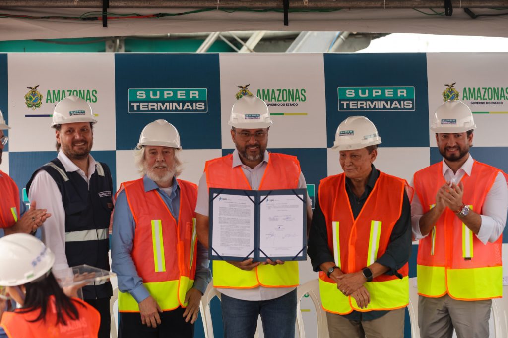 Governador Wilson Lima firma parceria para construção de primeira usina a gás natural do Norte do Brasil para operações portuárias 3 Governador Wilson Lima firma parceria para construção de primeira usina a gás natural do Norte do Brasil para operações portuárias