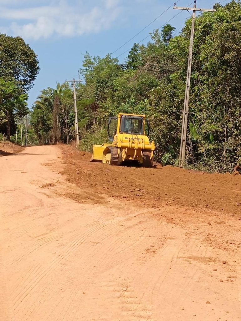 No Careiro, Governo do Amazonas executa pavimentação do ramal do Maçarico 5 No Careiro, Governo do Amazonas executa pavimentação do ramal do Maçarico