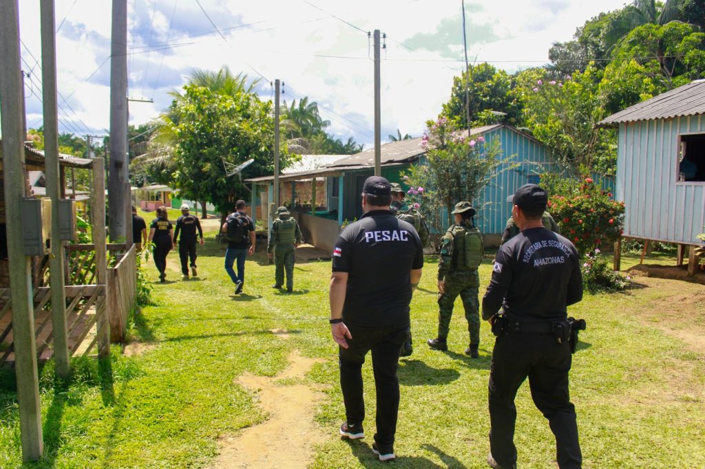 SSP-AM lança operação na RDS Puranga Conquista 3 SSP-AM lança operação na RDS Puranga Conquista