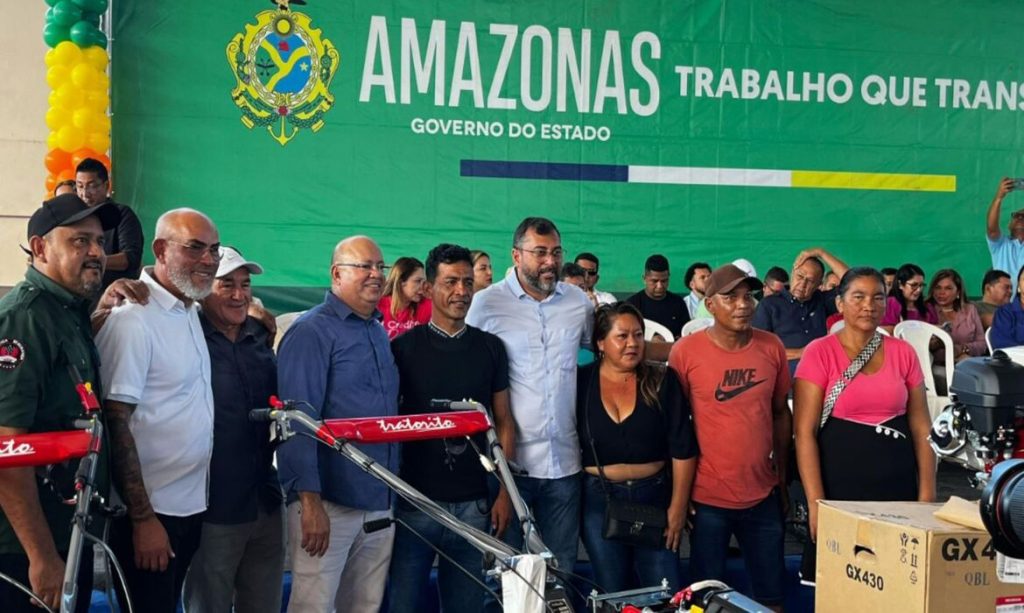 Governo do Amazonas entrega mais de R$ 1,1 milhão a agricultores do interior o estado 3 Governo do Amazonas entrega mais de R$ 1,1 milhão a agricultores do interior o estado