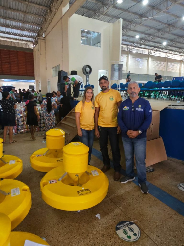 Governo do Amazonas entrega mais de R$ 1,1 milhão a agricultores do interior o estado 5 Governo do Amazonas entrega mais de R$ 1,1 milhão a agricultores do interior o estado
