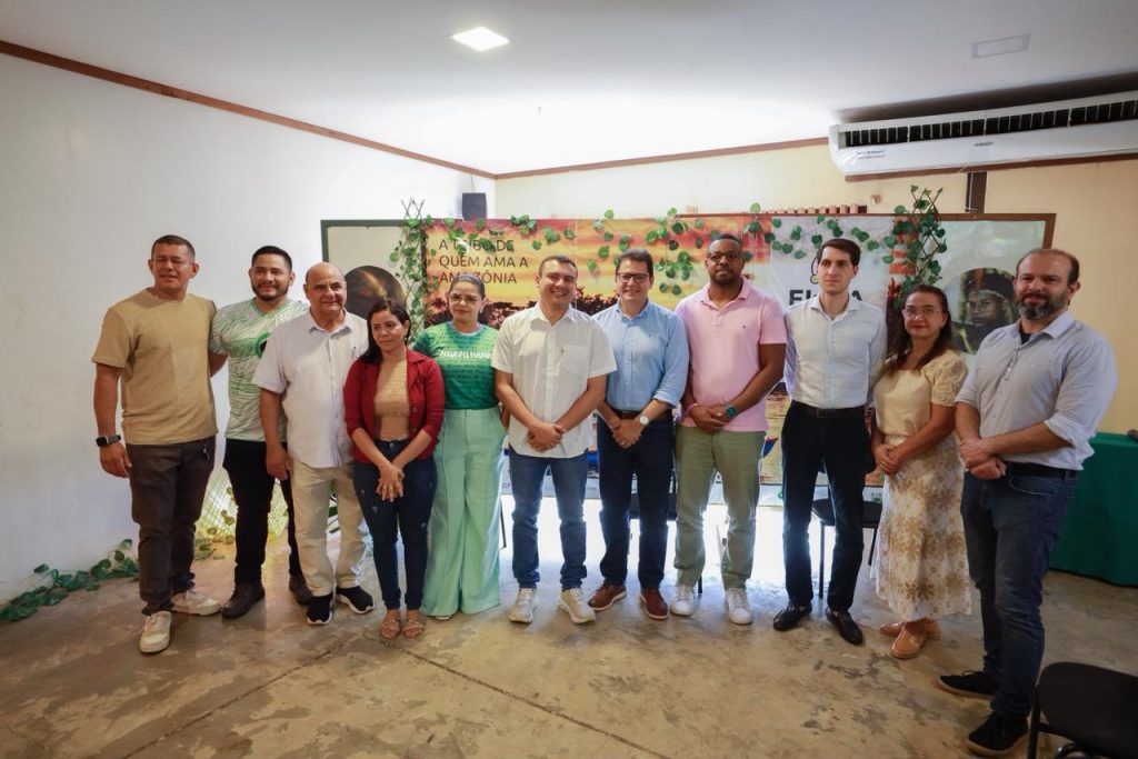Governo do Amazonas apresenta projetos em seminário de inovação, ESG e turismo sustentável, em Novo Airão Governo do Amazonas apresenta projetos em seminário de inovação, ESG e turismo sustentável, em Novo Airão