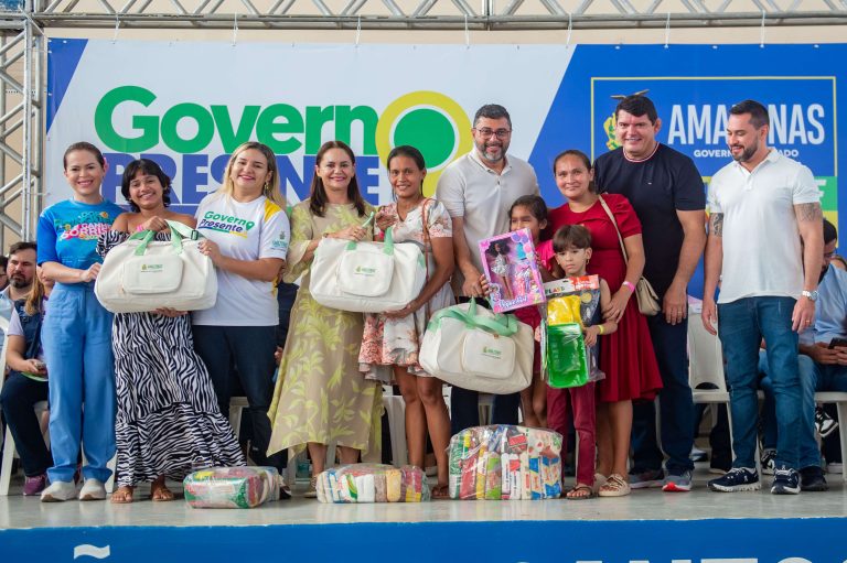 Governo do Amazonas beneficia mais de 18 mil famílias com kits bebê e cestas de alimentos entregues pela Sejusc