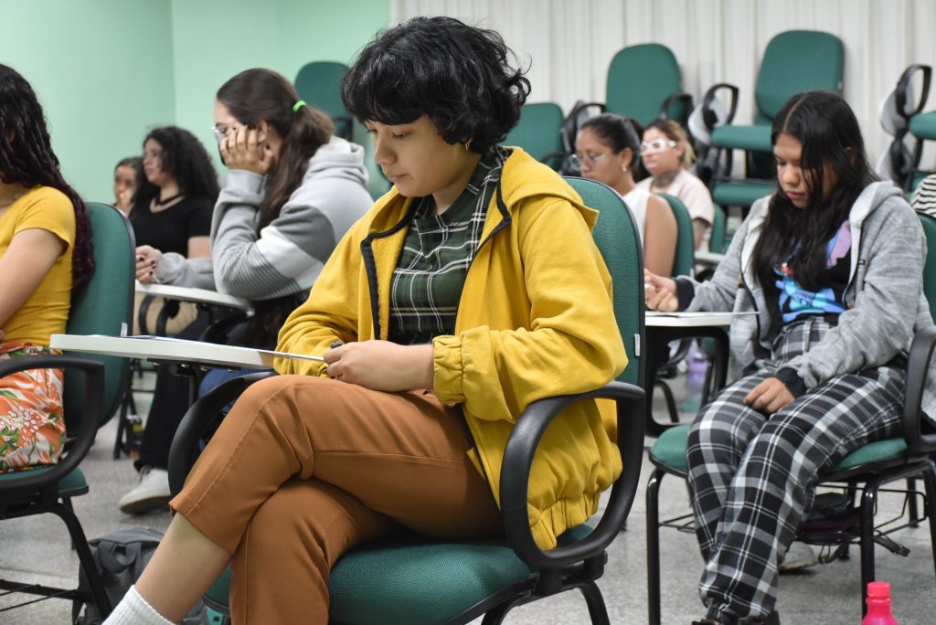 UEA inicia aplicação das provas do SIS e Vestibular 2025, em todo o Amazonas, neste domingo (26/10)