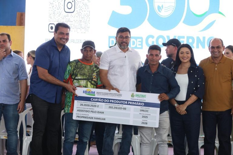 Governador Wilson Lima destina R$ 300 mil para a Festa do Leite em Autazes e realiza entregas para o setor primário