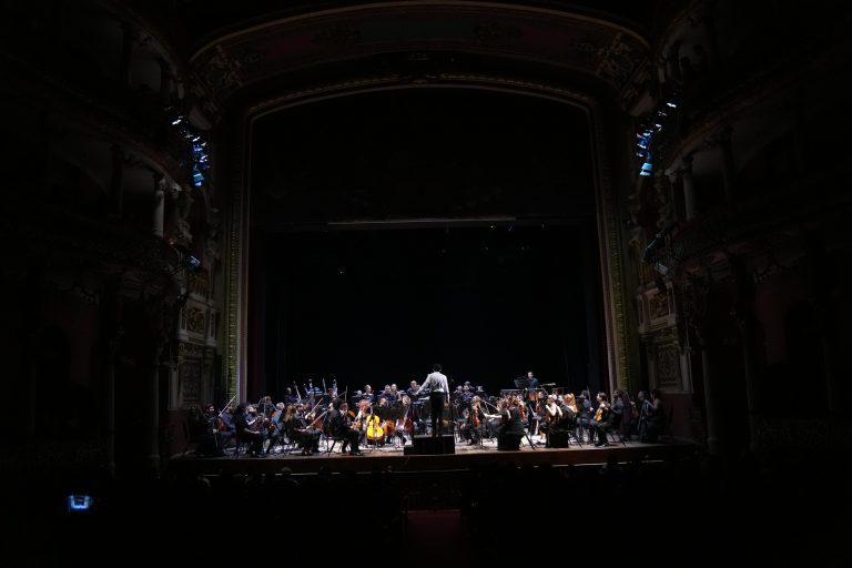 Amazonas Filarmônica encerra a temporada 2025 com concerto monumental no Teatro Amazonas