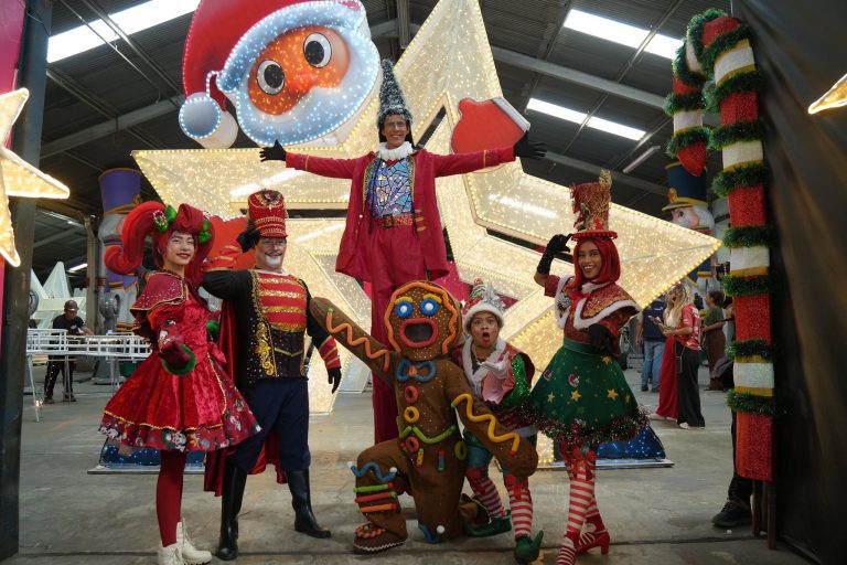 Governo do Amazonas lança ‘O Mundo Encantado do Natal’ com programação cultural imersiva no Largo de São Sebastião