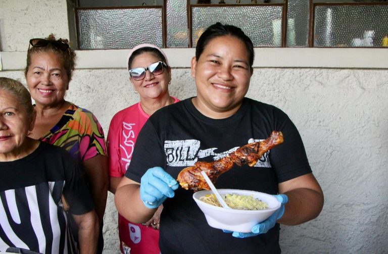 Programa Crédito Rosa promove o 1° Bazar das Mulheres Empreendedoras na Seas