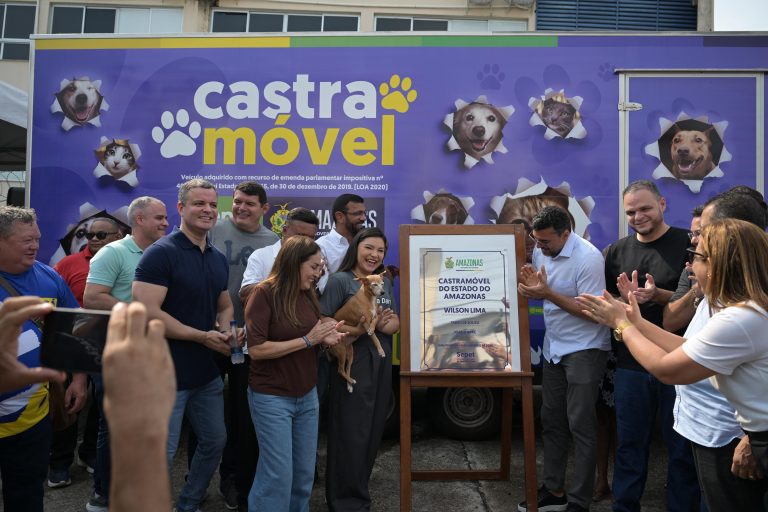 Sepet-AM inaugura nova unidade do Castramóvel no Amazonas