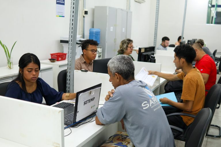Sine Amazonas divulga 134 vagas de emprego para esta sexta-feira