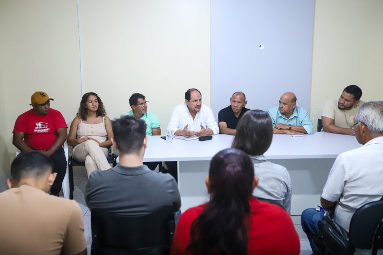 Equipes da UGPE e BID visitam Novo Airão para implantação de projeto voltado à infraestrutura hídrica e sustentável