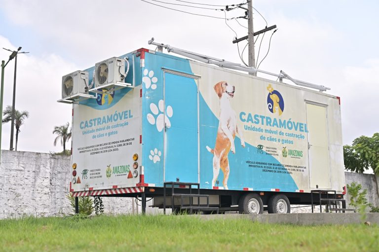 Por meio da Sepet, Silves recebe Castramóvel para castração gratuita de cães e gatos pela primeira vez