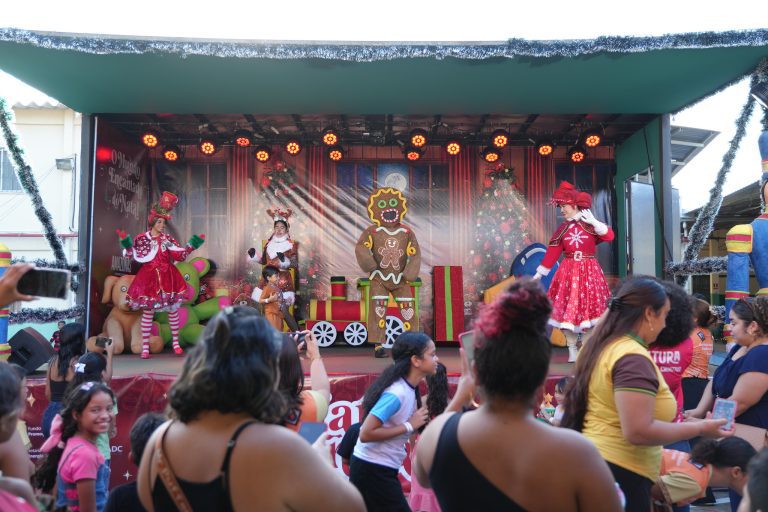 ‘Natal Itinerante’ chega ao bairro Zumbi, na abertura da programação nos bairros de Manaus
