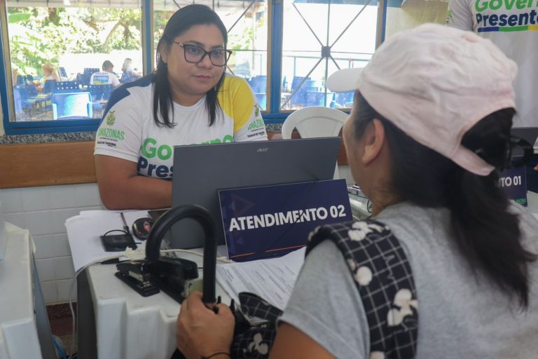 Governo Presente: Detran-AM realiza atendimentos durante ação no bairro Alvorada