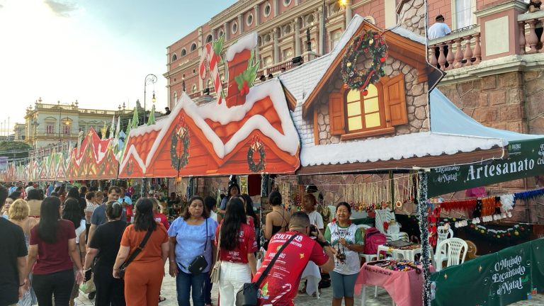 ‘O Mundo Encantado do Natal’ conta com exposição de artesanato indígena
