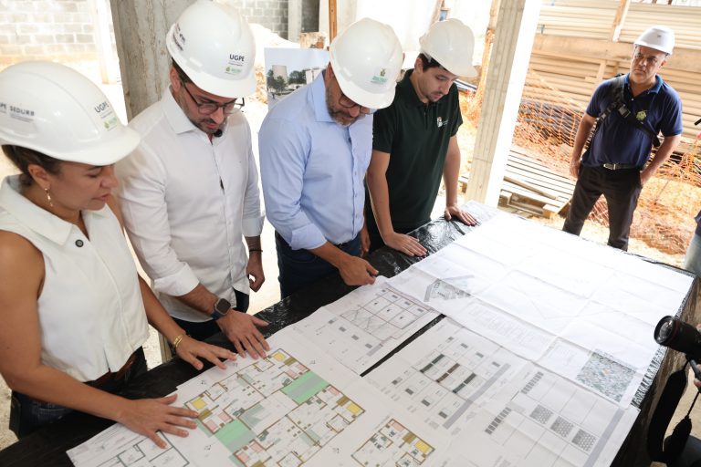 Governador Wilson Lima vistoria avanço das obras do Residencial Petrópolis, na zona sul de Manaus