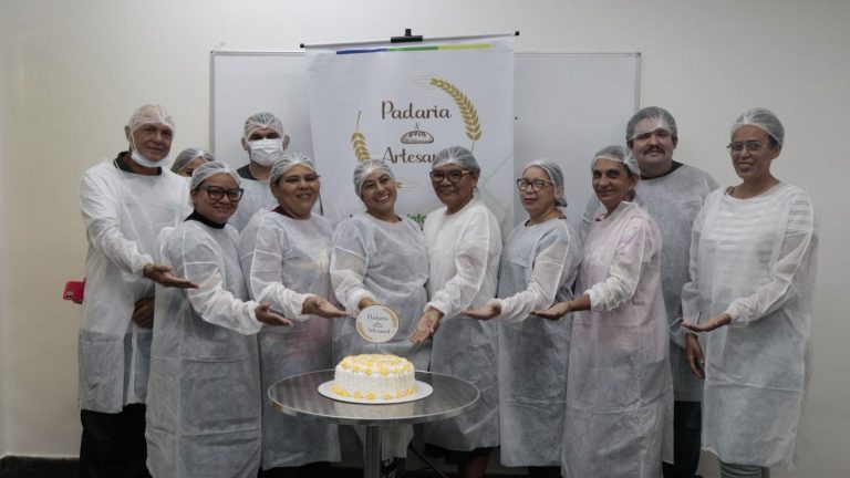 Projeto Padaria Artesanal, do Governo do Amazonas, fecha 2025 com 1.567 alunos certificados