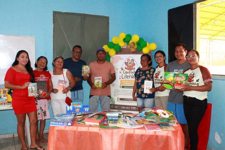 ‘Cantinho Literário’ fortalece leitura e promove inclusão cultural entre crianças ribeirinhas em Alvarães