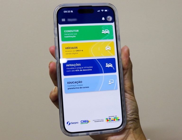 CNH do Brasil: Detran-AM retoma processo de habilitação após atualização de sistema
