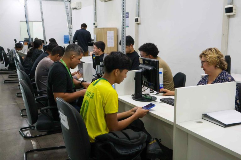 Sine Amazonas divulga 106 vagas de emprego para esta sexta-feira