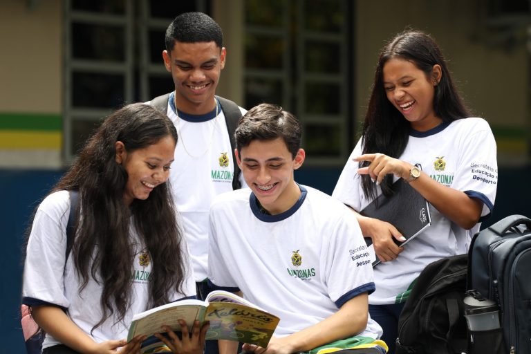 Matrículas de novos alunos das redes estadual e municipais de ensino iniciam nesta sexta-feira