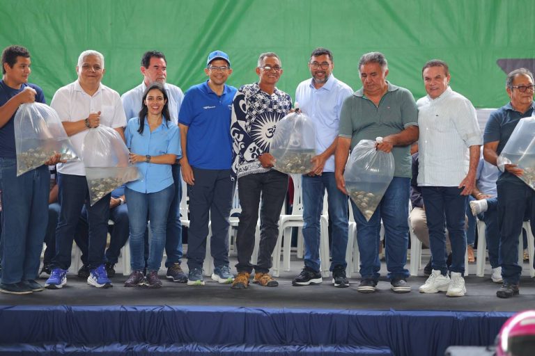 Governo do Amazonas fortalece pesca e piscicultura em Barcelos e Santa Isabel do Rio Negro